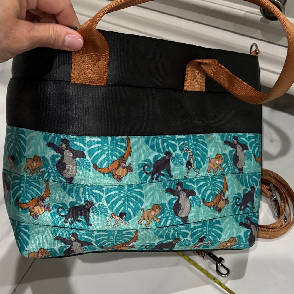 Harvey’s Disney Jungle Book tote - Picture 11 of 13